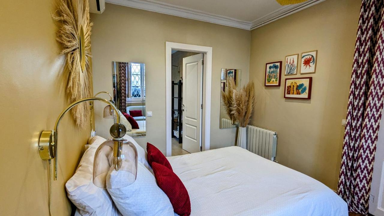 Unique premium suite with sunset terrace in Born neighborhood Barcelone Extérieur photo